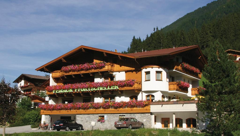 Alpenpension Pfurtscheller Neustift im Stubaital Exterior foto
